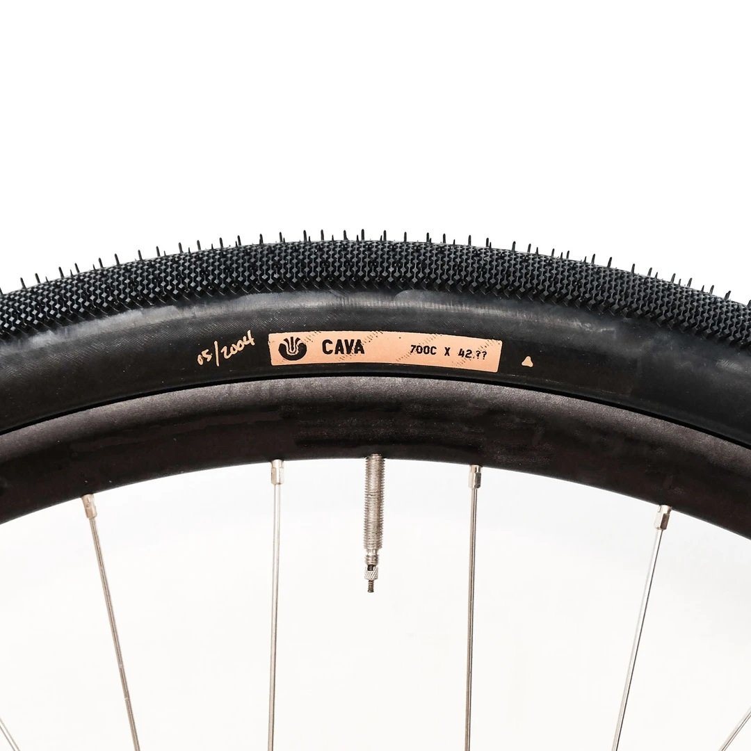 CAVA JFF tire Tires Ultradynamico