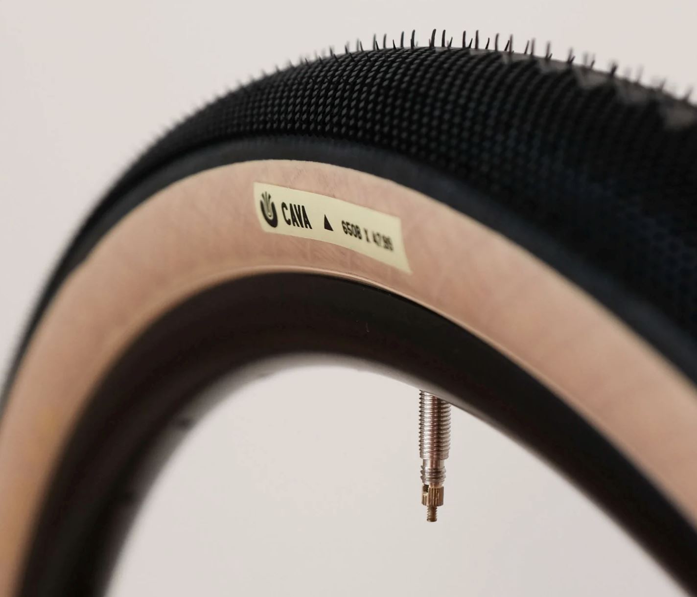 Ultradynamico - CAVA JFF tire Tires Ultradynamico 700c X 42.?? Tan
