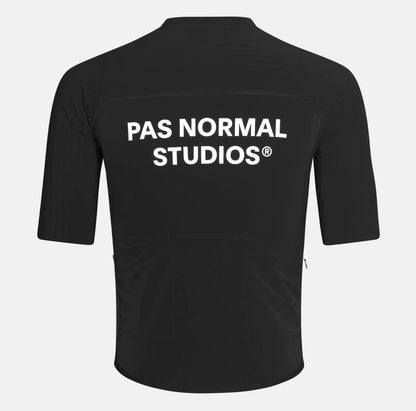 Pas Normal Studios - Maillot Essential Light Maillots Pas Normal Studios 